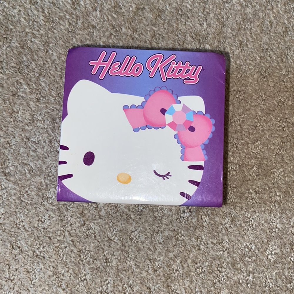 hello kitty bundle - Picture 3 of 7